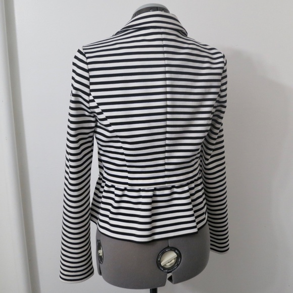 Elle Avery Striped Peplum Single Breast Blazer Soft Knit Casual Size Small - Picture 4 of 10